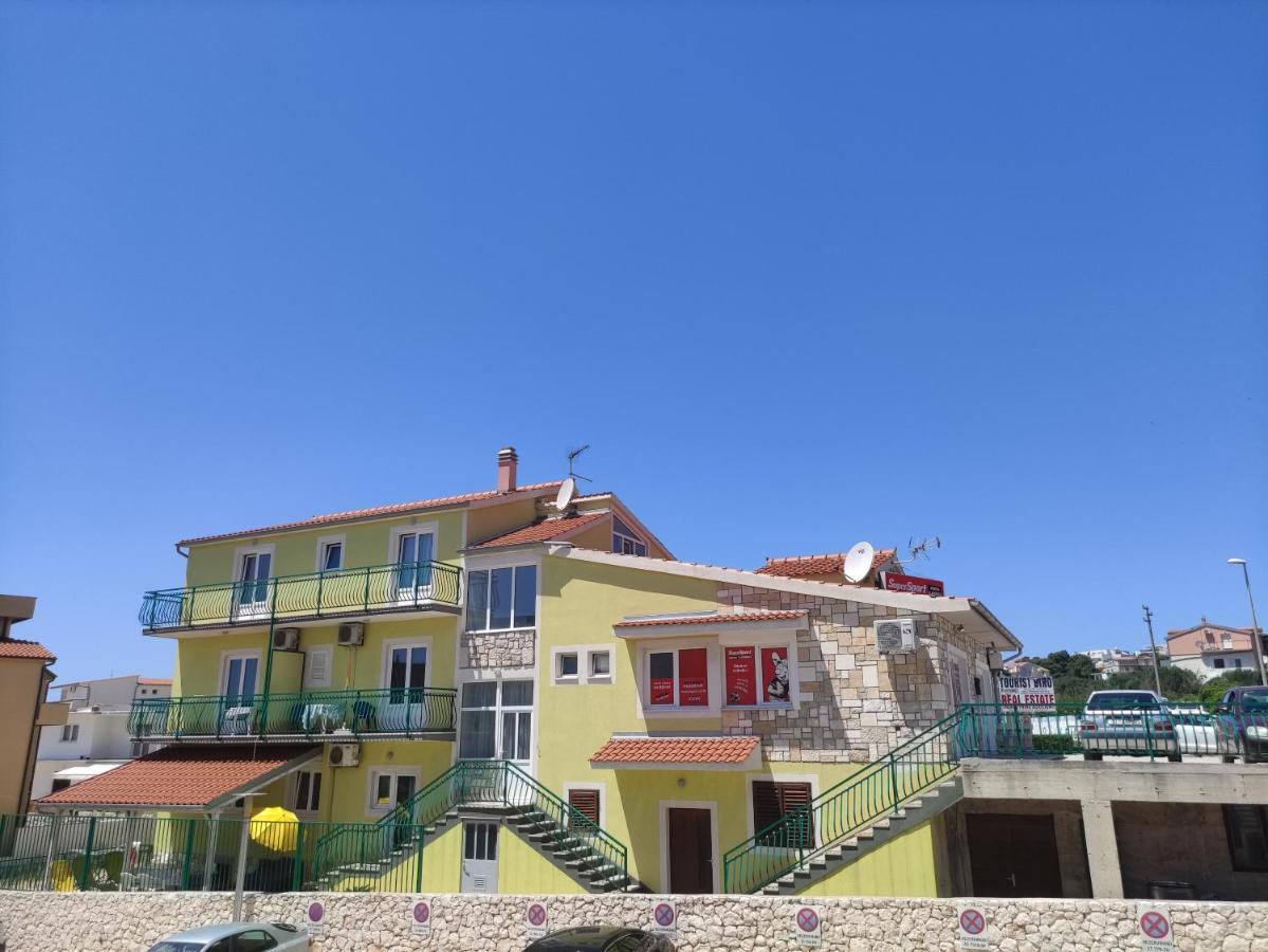 Apartments Jadrijevic Brne Примоштен Экстерьер фото